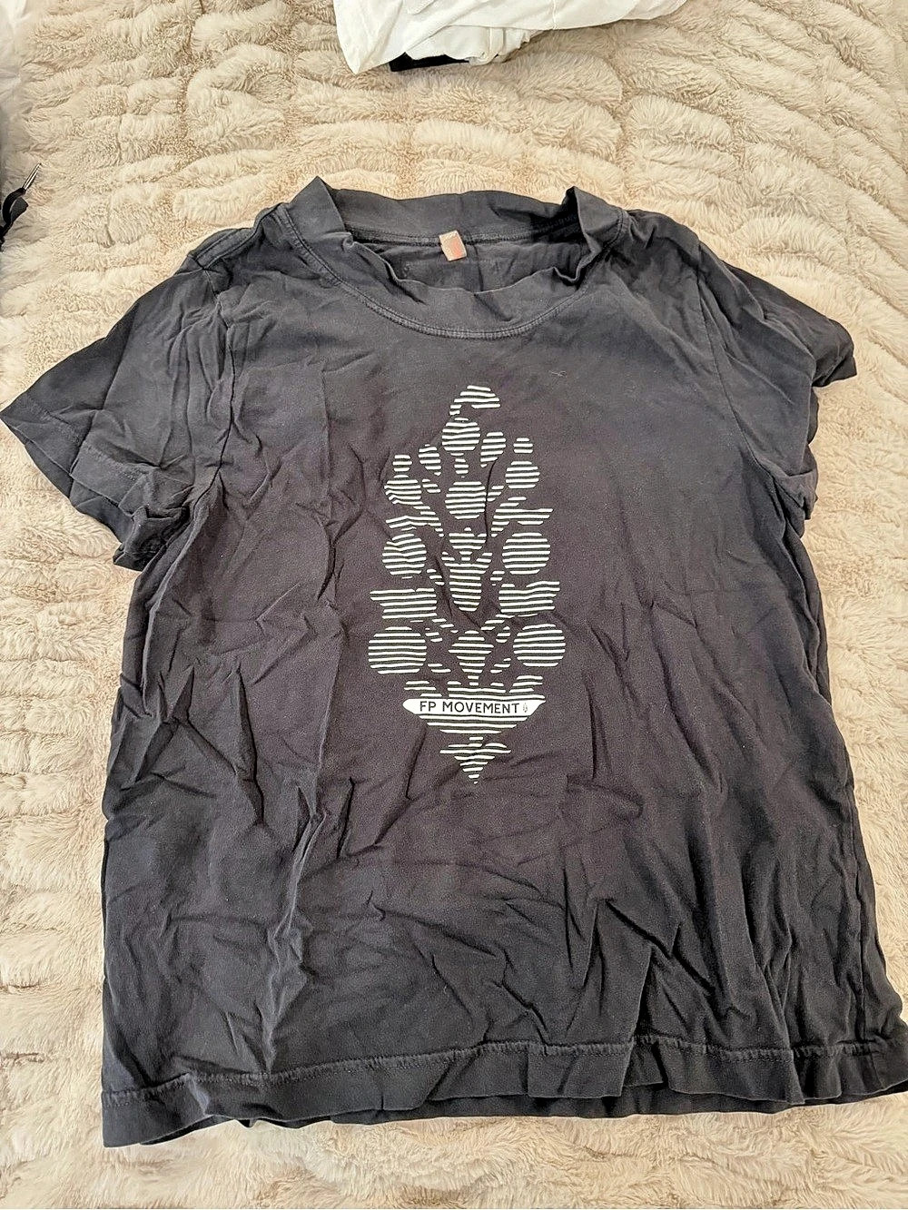 FP Movement Tackle Tee Short Sleeve Graphic Tee in Black Size M